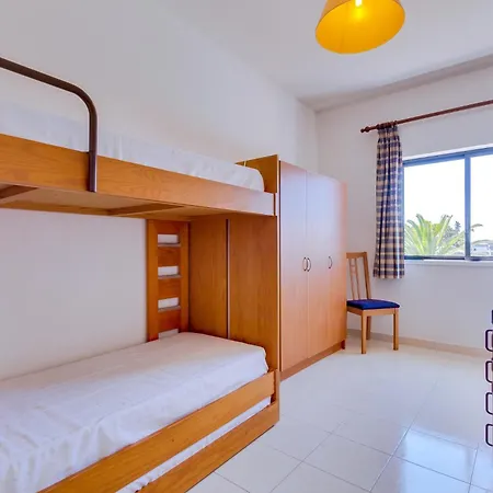 Farol Com Piscina E Estacionamento Apartment