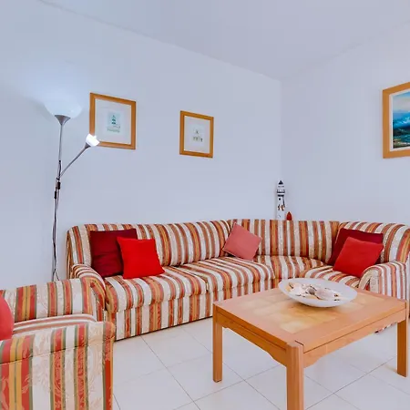 Farol Com Piscina E Estacionamento * Vilamoura