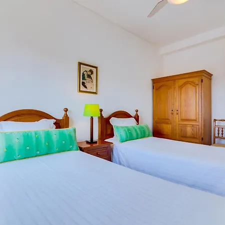 Farol Com Piscina E Estacionamento * Vilamoura